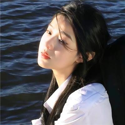 风中划船